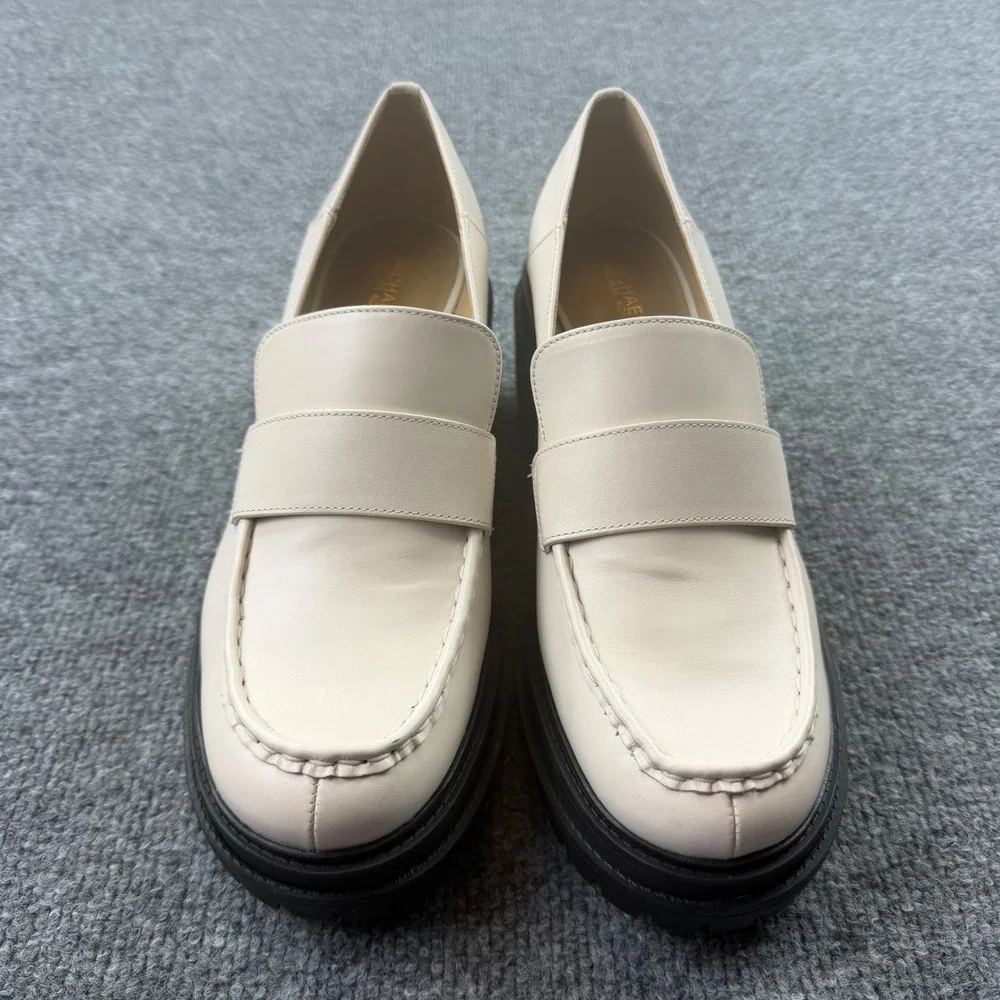 Michael Kors traditional retro